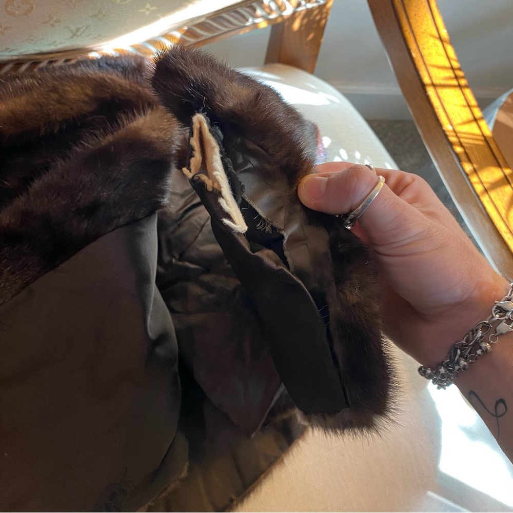 Vintage 1960s Dark Brown Genuine Mink Fur Wrap Shawl Stole - Picture 10 of 11